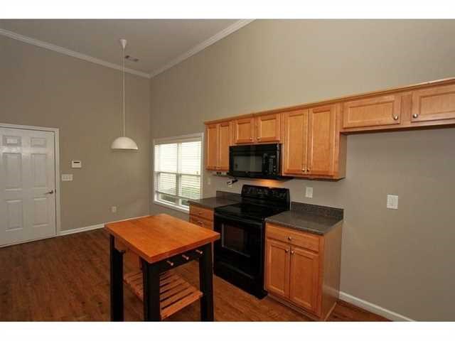2462 Walnut Tree Ln, Buford, GA 30519 photo 9