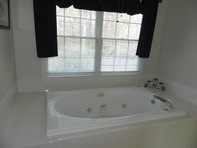 224 Ashford Cir, Lagrange, GA 30240 photo 22