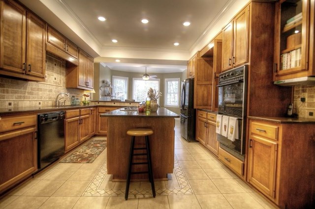 5190 Overbend Trl, Suwanee, GA 30024 photo 8