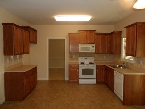 220 Landon Way, Covington, GA 30016 photo 5