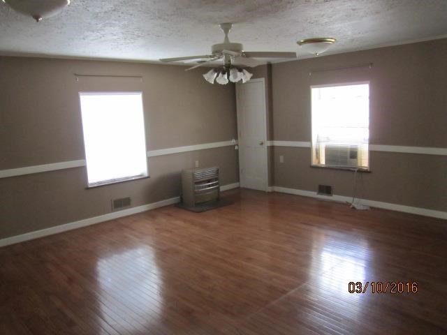 287 Freeman Rd, Barnesville, GA 30204 photo 4