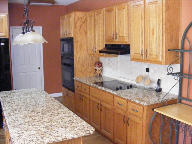 755 Deer Track Rd, Cornelia, GA 30531 photo 5