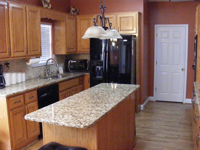 755 Deer Track Rd, Cornelia, GA 30531 photo 6