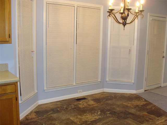 3215 Poplar Ridge Dr, Rex, GA 30273 photo 3