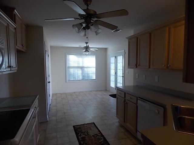 132 Revolutionary Dr, Hampton, GA 30228 photo 8