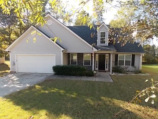 132 Revolutionary Dr, Hampton, GA 30228 photo 1