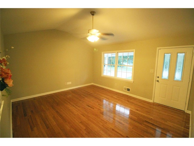 6597 Allatoona Rd, Morrow, GA 30260 photo 4