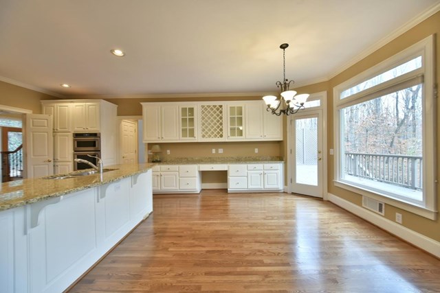 7655 Fox Ct, Duluth, GA 30097 photo 8