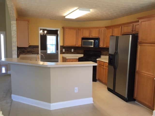 171 Bridgemill Dr, Hampton, GA 30228 photo 8