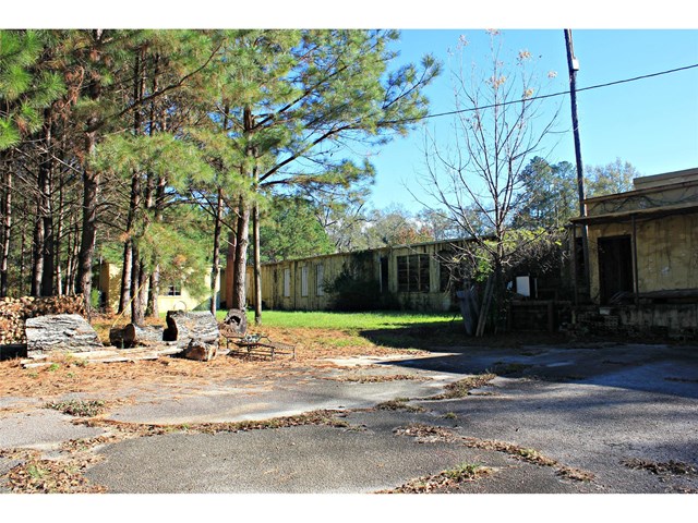 303 College St, Lagrange, GA 30241 photo 3