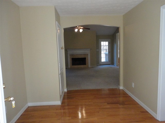 621 Rosemont Rd, Lagrange, GA 30241 photo 3