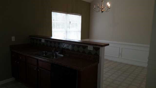 669 Tipperary Rd, Hampton, GA 30228 photo 9