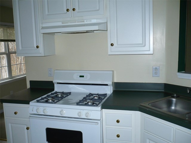 38 Eagle Point Ct, Dallas, GA 30132 photo 6
