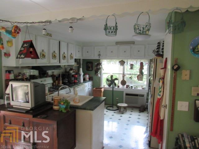 332 Thorpe Rd, Jackson, GA 30233 photo 4