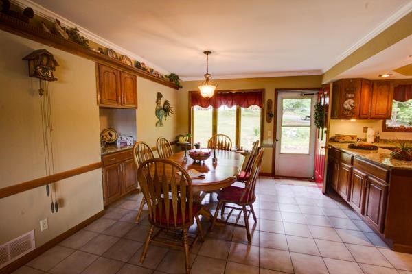758 Rocky Point Rd, Covington, GA 30014 photo 4