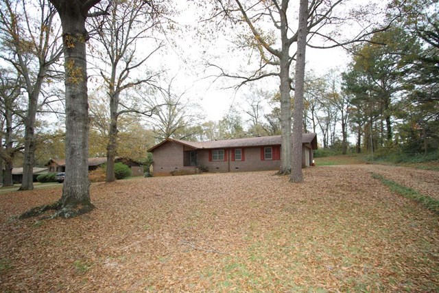 70 N Barnard Ave, Lagrange, GA 30241 photo 1