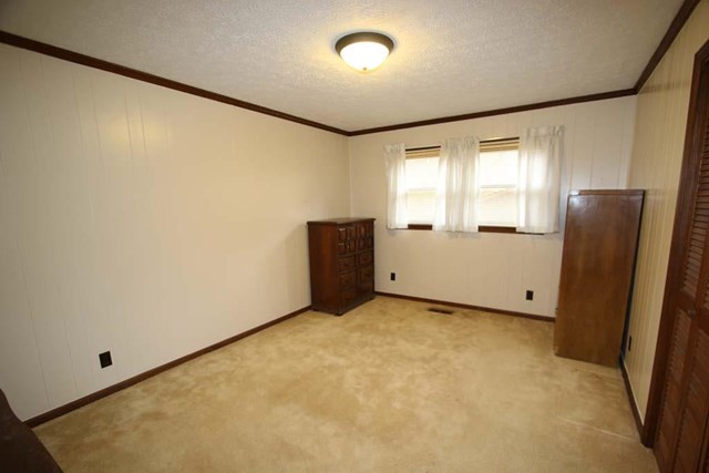 70 N Barnard Ave, Lagrange, GA 30241 photo 14