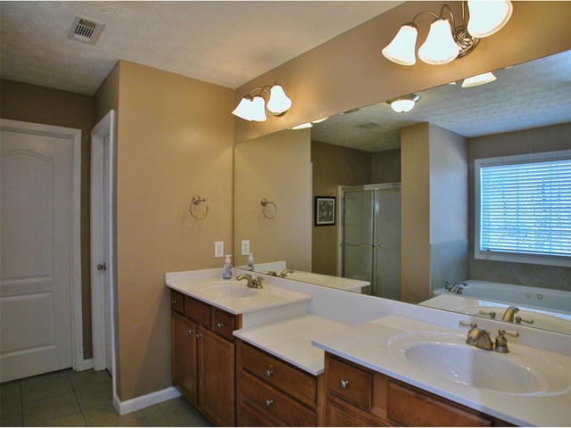 15 Clearbrook Ct, Covington, GA 30016 photo 8