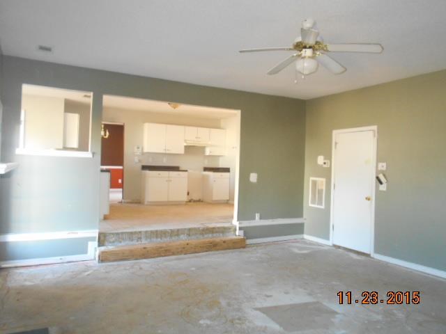 956 Tara Bnd, Hampton, GA 30228 photo 8
