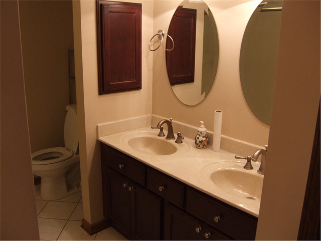 785 Tyrone Rd, Tyrone, GA 30290 photo 9