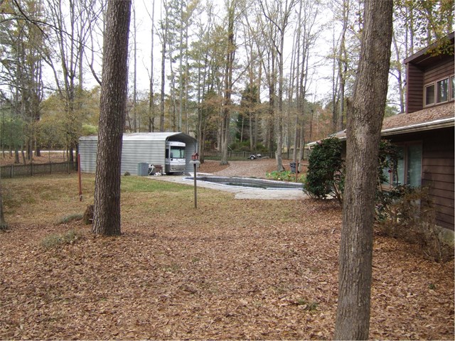 785 Tyrone Rd, Tyrone, GA 30290 photo 3