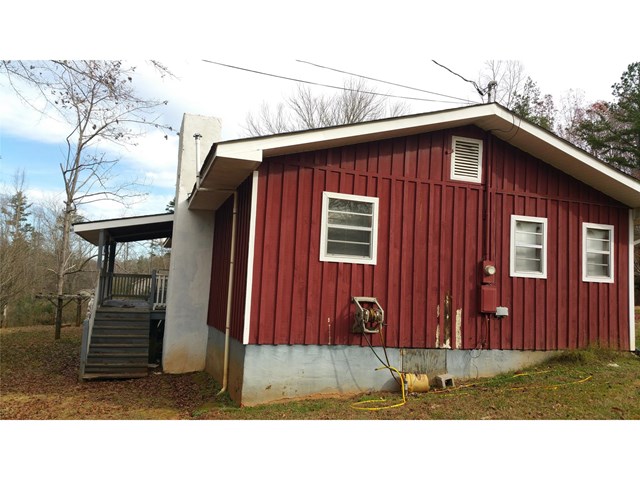 1613 Robertson Loop Rd, Clarkesville, GA 30523 photo 4