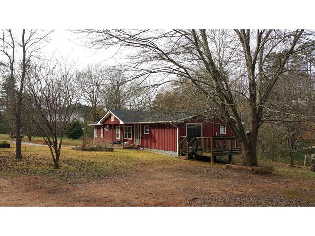1613 Robertson Loop Rd, Clarkesville, GA 30523 photo 2