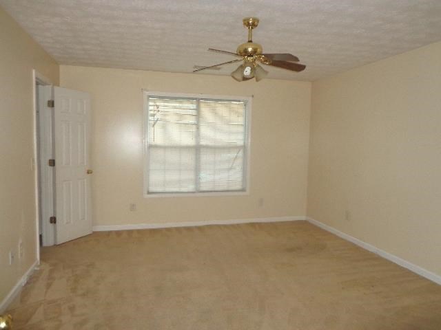 330 Mountainview Dr, Covington, GA 30016 photo 4