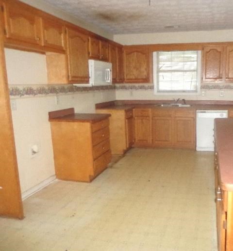 330 Mountainview Dr, Covington, GA 30016 photo 9