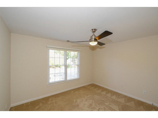 4350 Farmbrook Ln, Cumming, GA 30041 photo 16