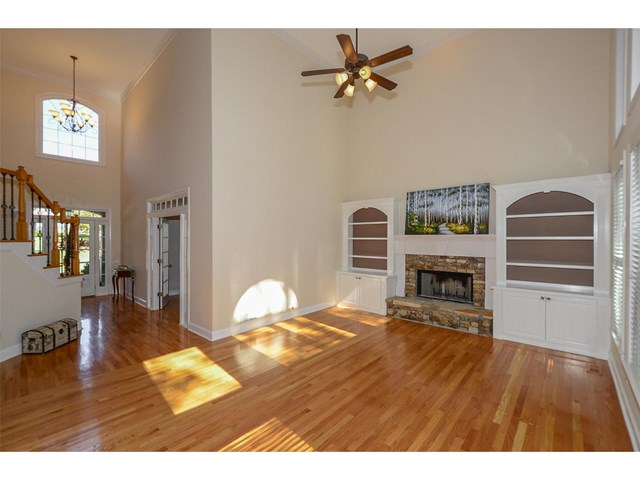 4350 Farmbrook Ln, Cumming, GA 30041 photo 2