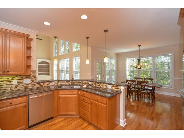 4350 Farmbrook Ln, Cumming, GA 30041 photo 6