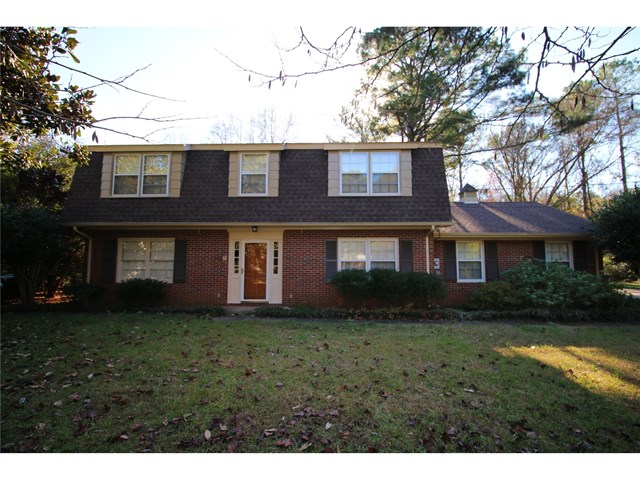 155 Cascade Cir, Lagrange, GA 30241 photo 1