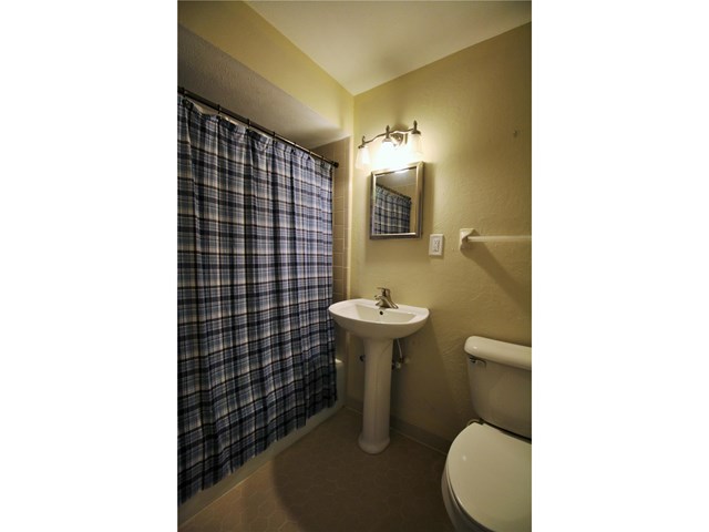 155 Cascade Cir, Lagrange, GA 30241 photo 16