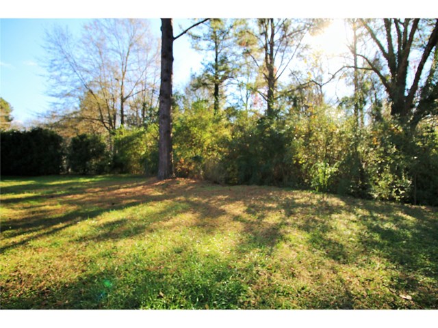 155 Cascade Cir, Lagrange, GA 30241 photo 3