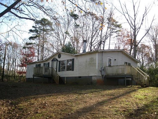 1714 Garrison Rd, Cornelia, GA 30531 photo 1