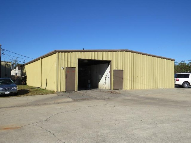 876 Currahee St E, Toccoa, GA 30577 photo 9