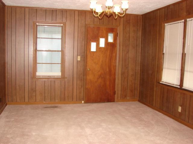 91 Priscilla Dr, Lagrange, GA 30241 photo 2