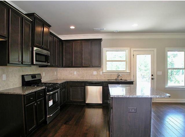 1108 Paramount Dr, Mcdonough, GA 30253 photo 5