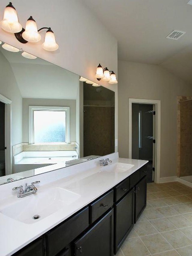 1108 Paramount Dr, Mcdonough, GA 30253 photo 9