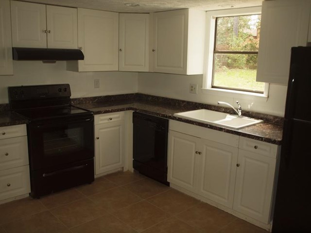 6967 Babbling Brook Dr, Rex, GA 30273 photo 9