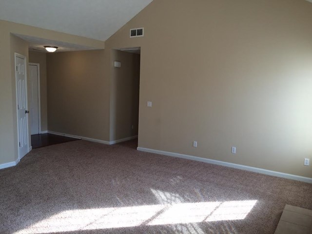 1833 Live Oak Ln, Hampton, GA 30228 photo 3