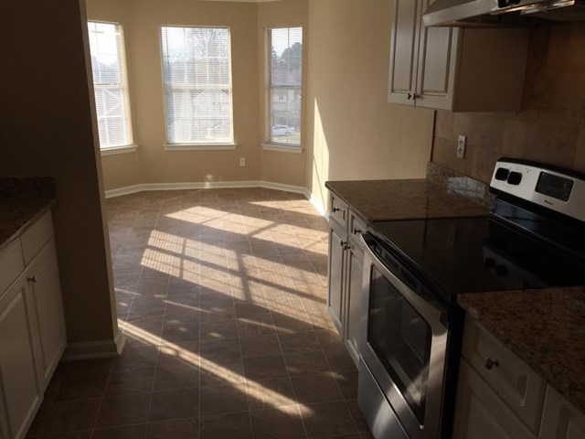 1833 Live Oak Ln, Hampton, GA 30228 photo 11
