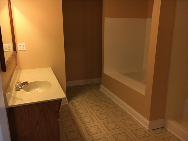 724 E Church St, Monroe, GA 30655 photo 10
