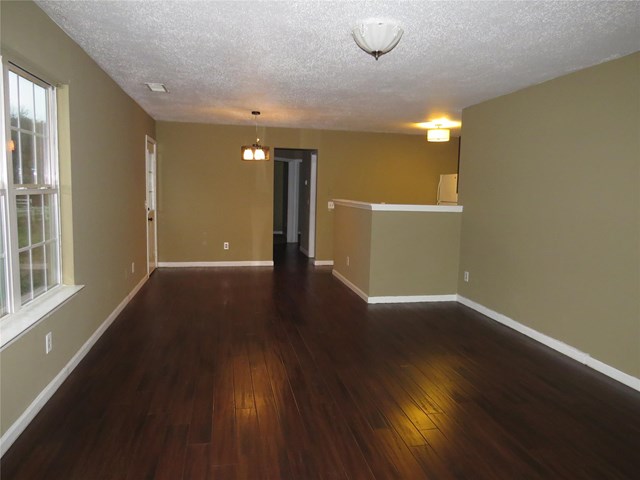 105 Evergreen Dr, Jackson, GA 30233 photo 5
