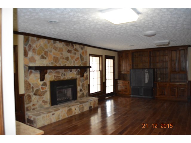 151 Timber Lake Cir, Royston, GA 30662 photo 2