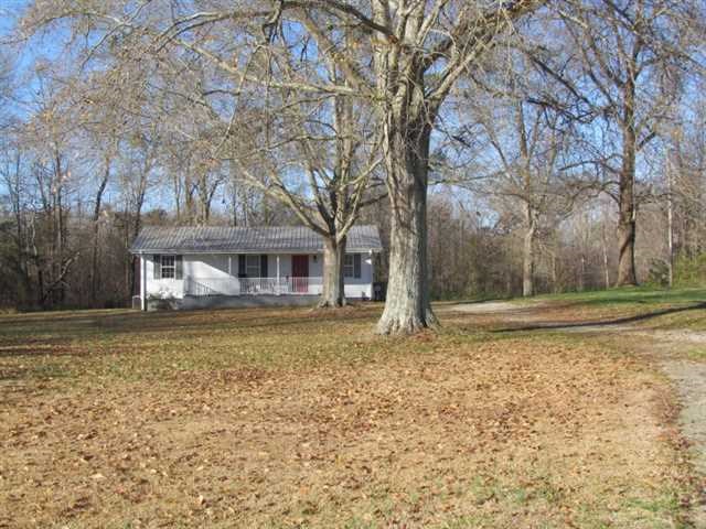 320 Garrison Shoals Rd, Lula, GA 30554 photo 2