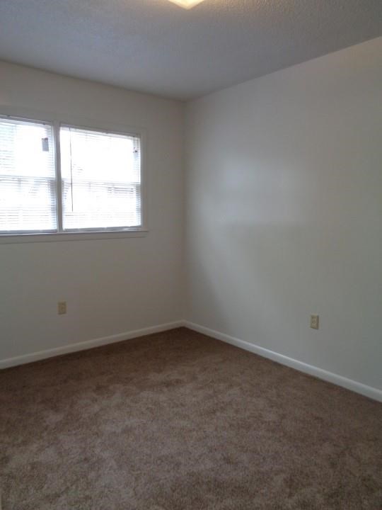 2 Hampton Sq, Warner Robins, GA 31088 photo 12