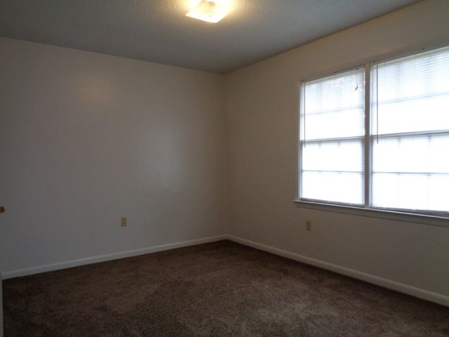 2 Hampton Sq, Warner Robins, GA 31088 photo 10