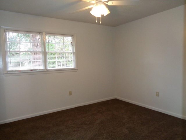 2 Hampton Sq, Warner Robins, GA 31088 photo 15